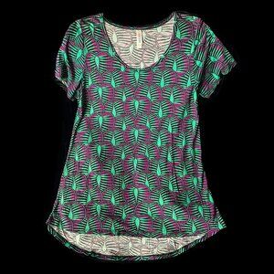 NWT LuLaRoe Classic T - Top/Tunic Sz L